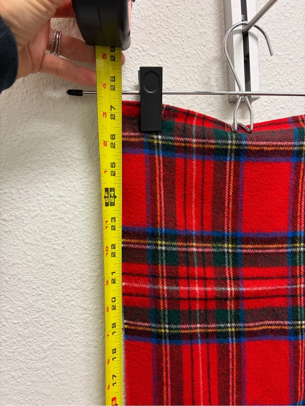 VTG Lord & Taylor Red Tartan Plaid Men's Scarf